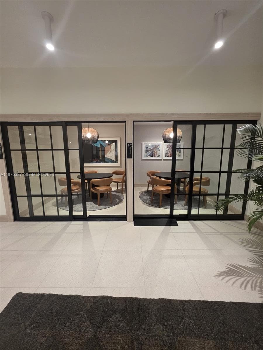225 N Miami Ave # 804, Miami FL 33128 — 35