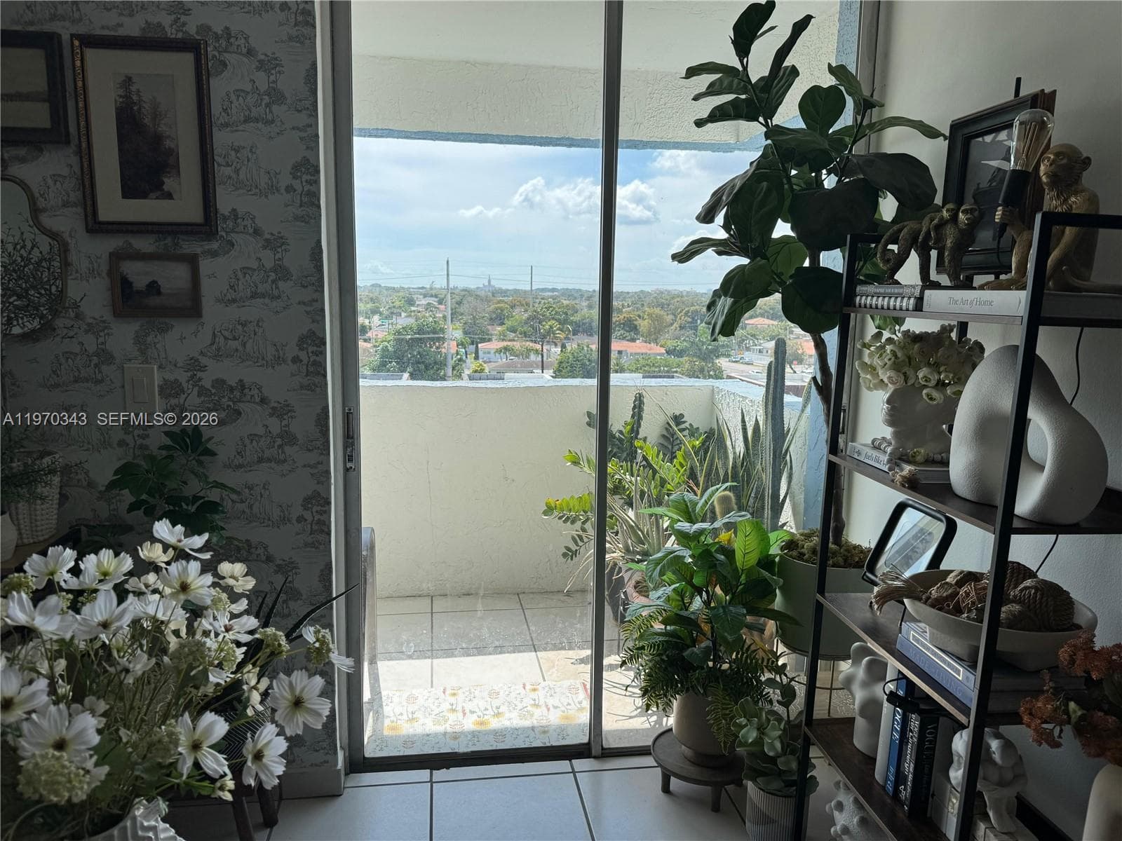5050 NW 7th St # 604, Miami FL 33126 — 1