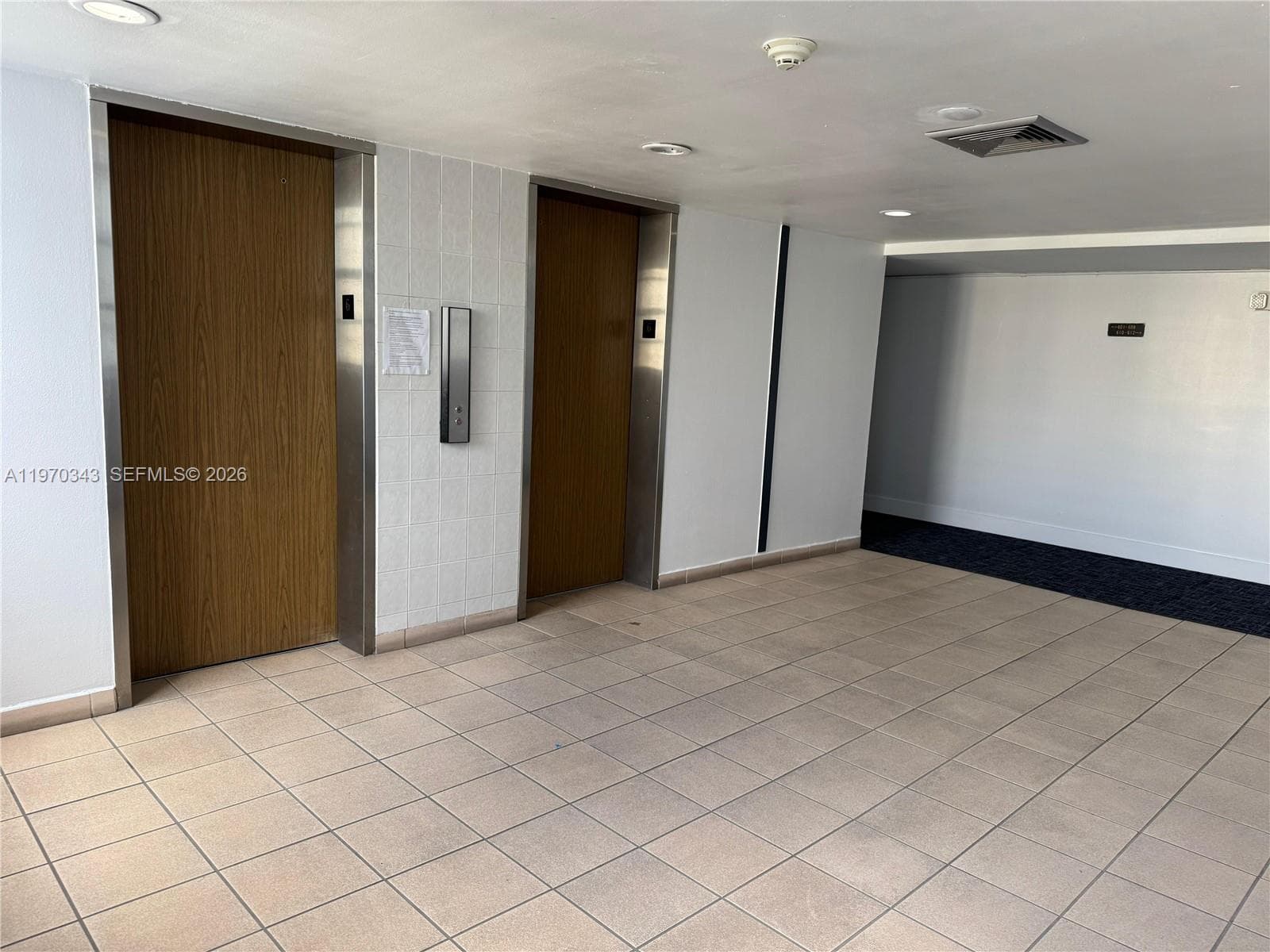 5050 NW 7th St # 604, Miami FL 33126 — 33