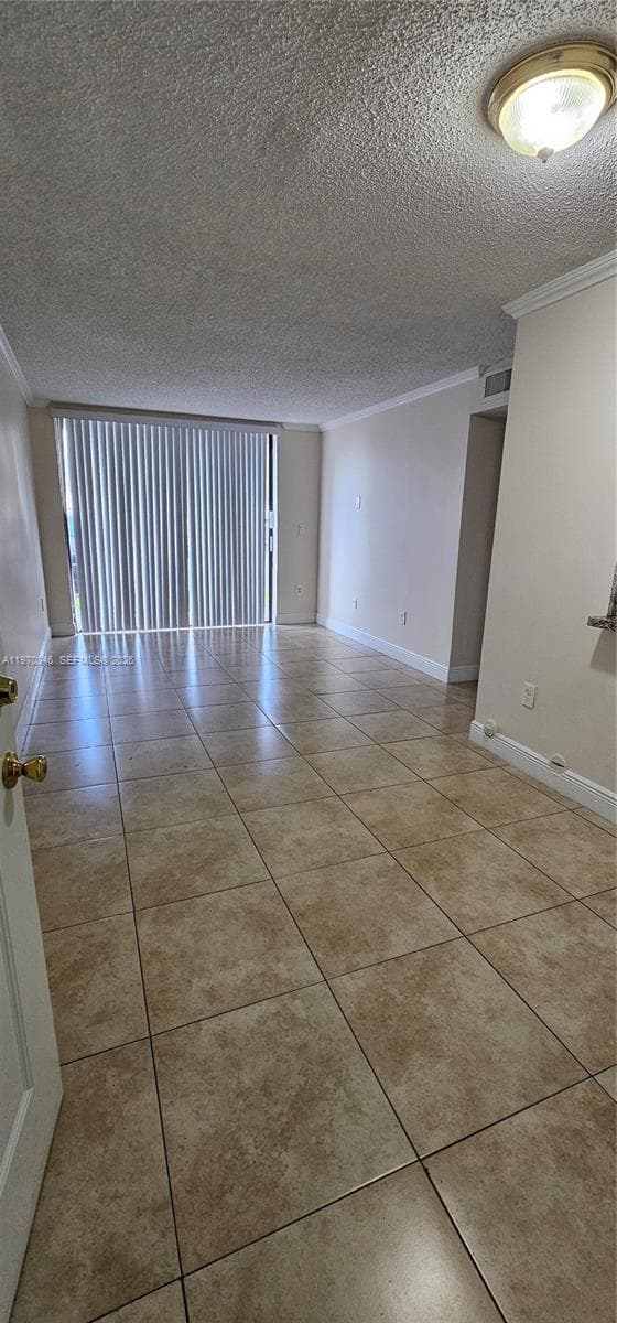 8145 NW 7th St # 114, Miami FL 33126 — 7