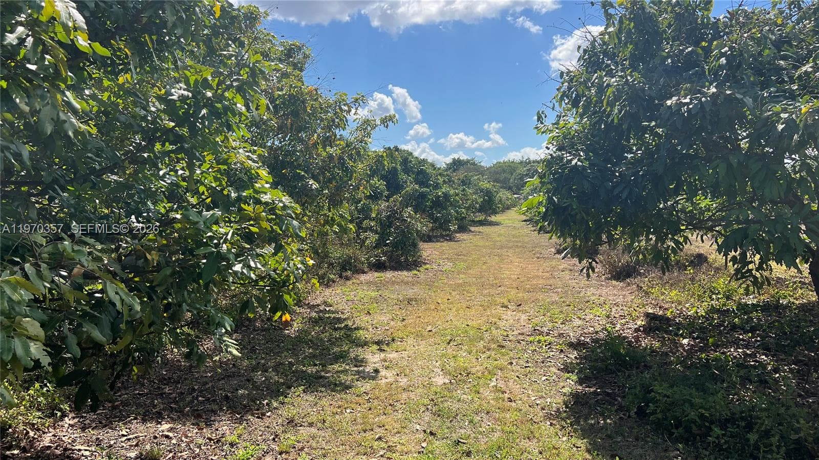 SW, Miami FL 33187 — 27