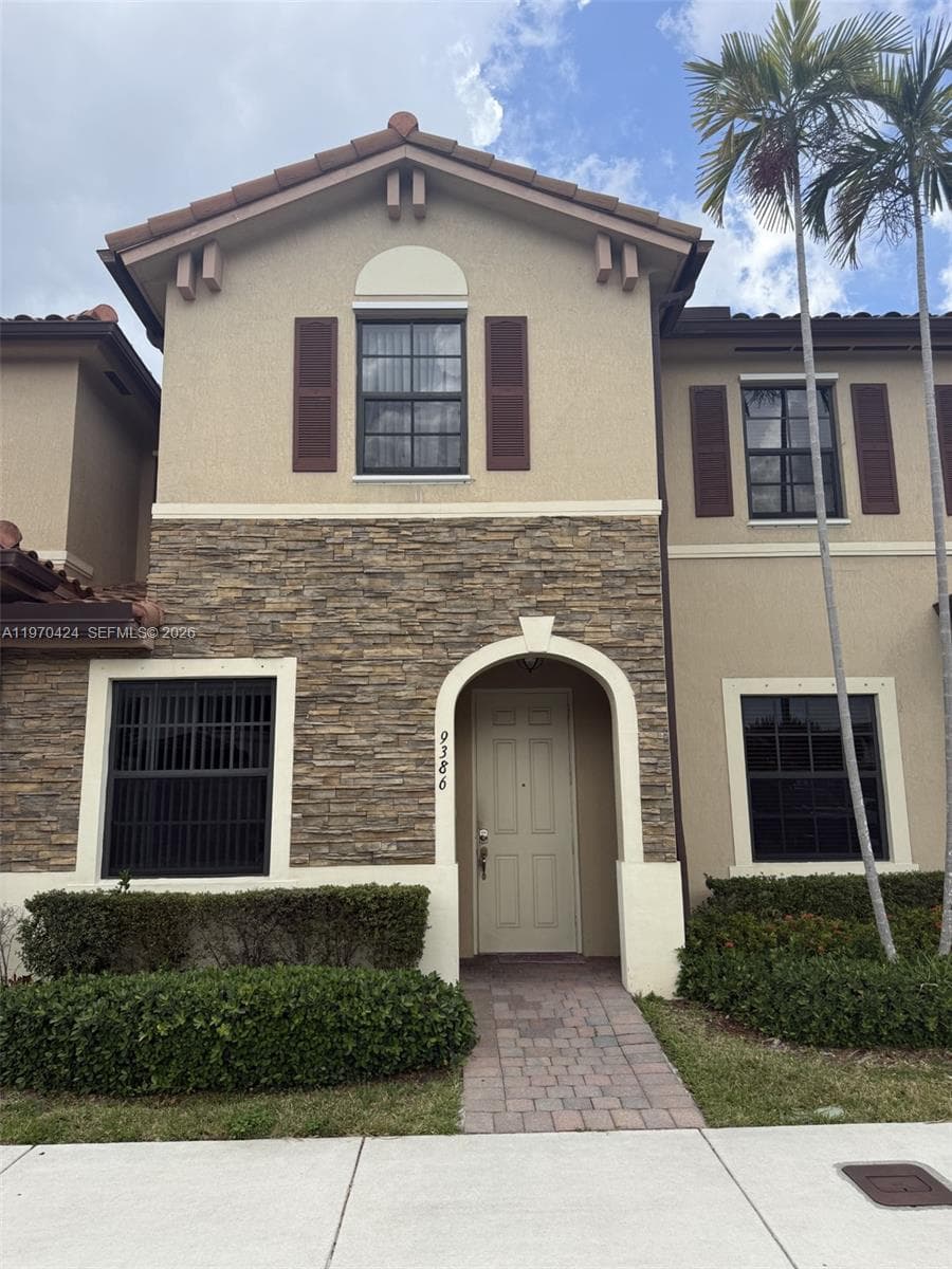 9386 W 33rd Ln, Hialeah FL 33018 — 2
