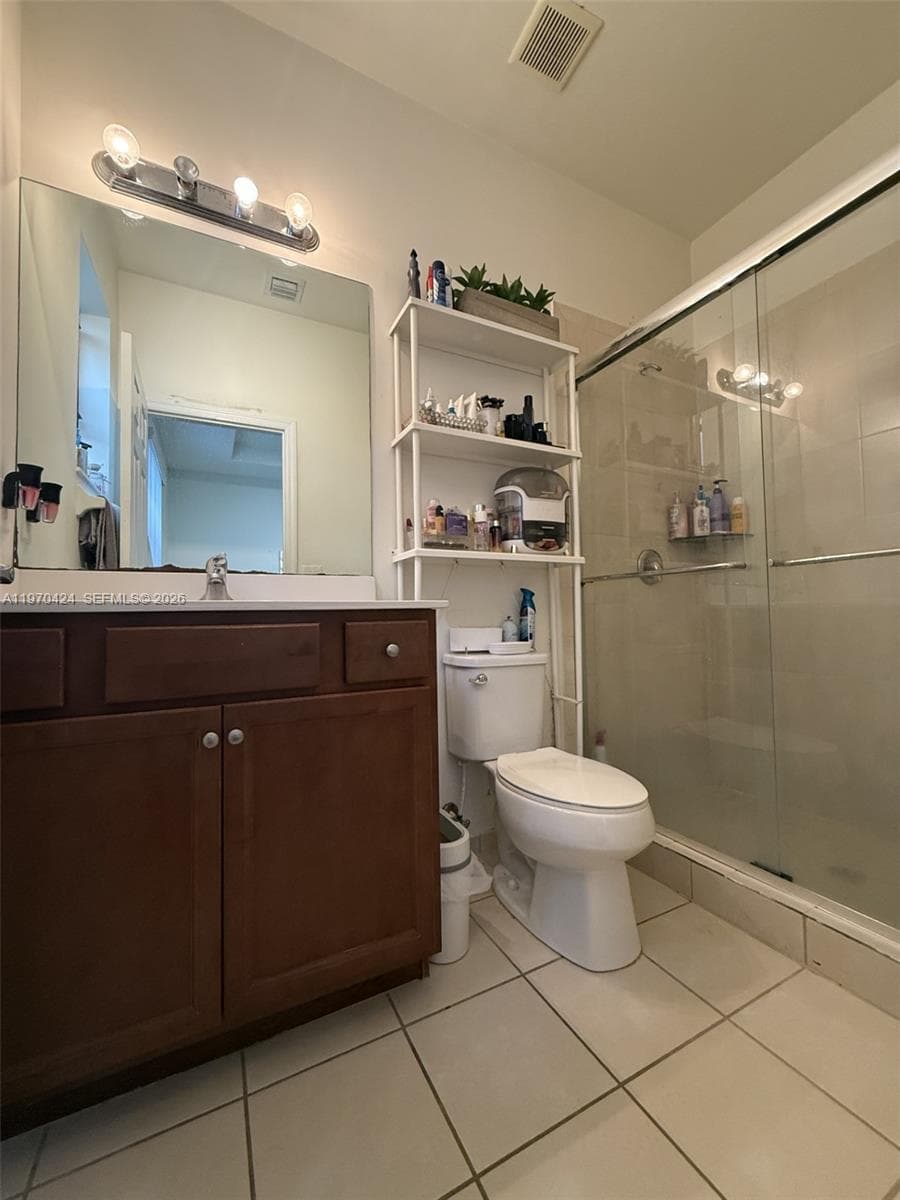 9386 W 33rd Ln, Hialeah FL 33018 — 10