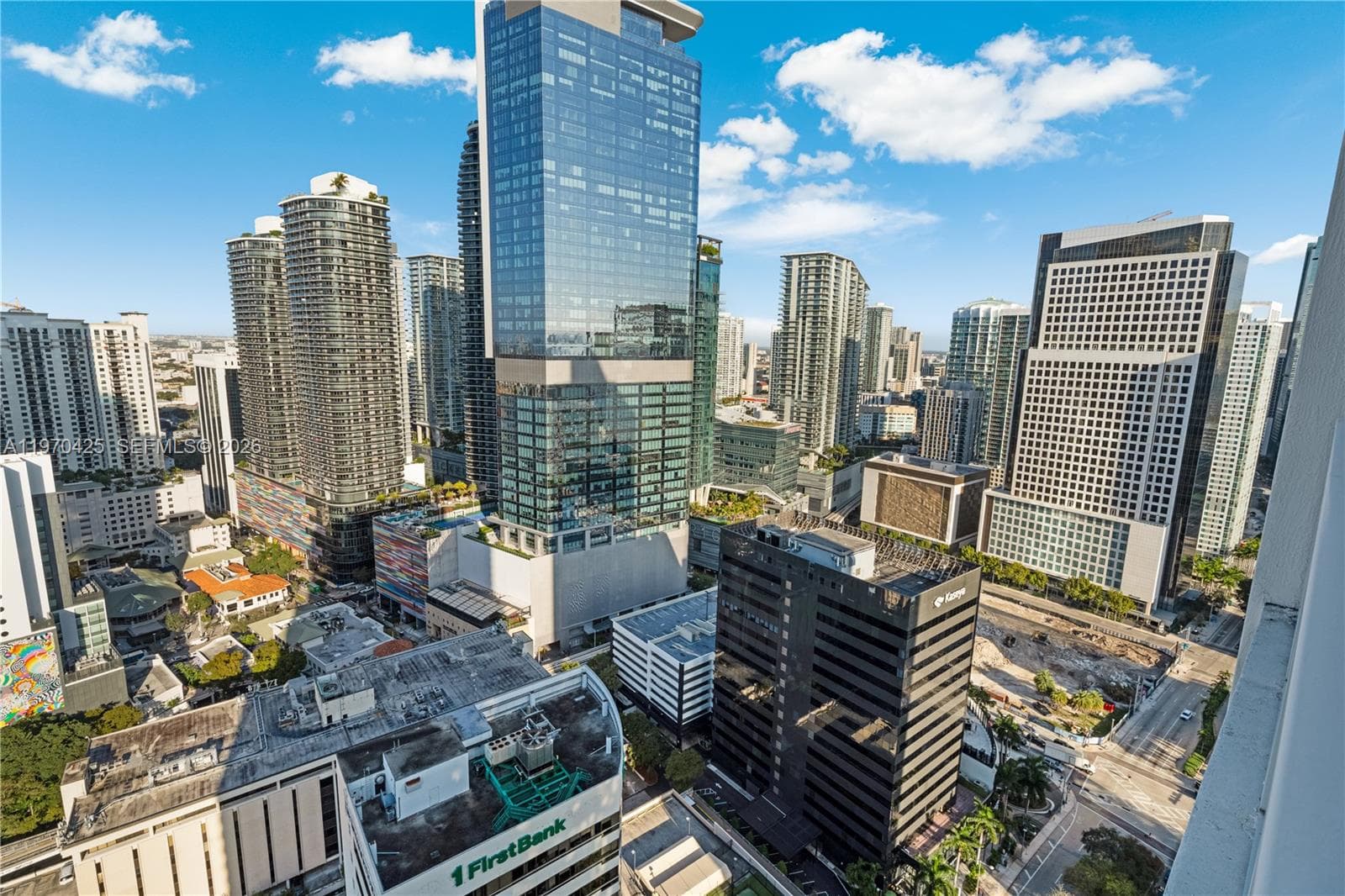 951 Brickell Ave # 3607, Miami FL 33131 — 17