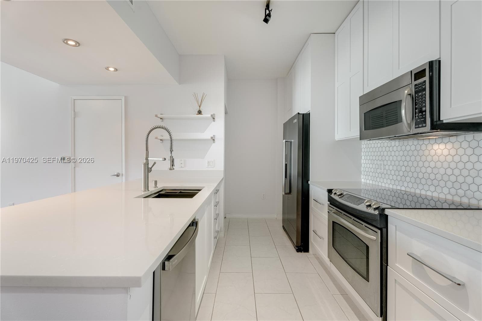 951 Brickell Ave # 3607, Miami FL 33131 — 3