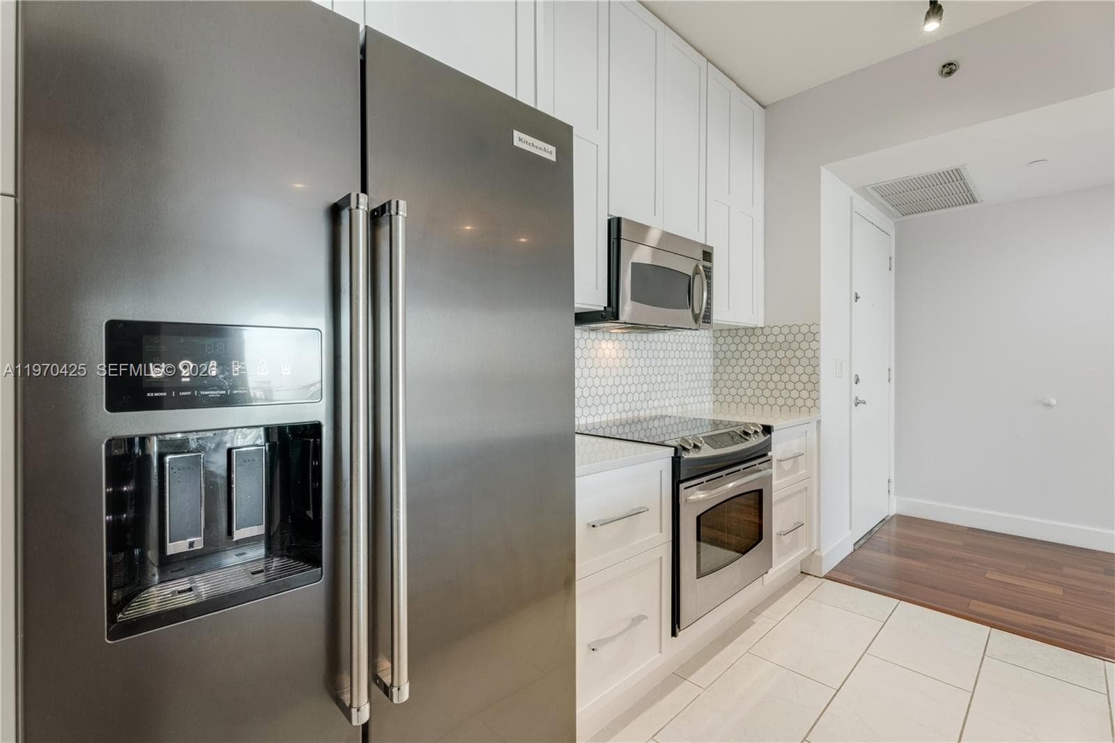 951 Brickell Ave # 3607, Miami FL 33131 — 5