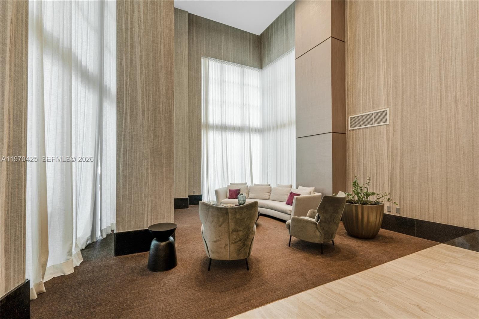 951 Brickell Ave # 3607, Miami FL 33131 — 49