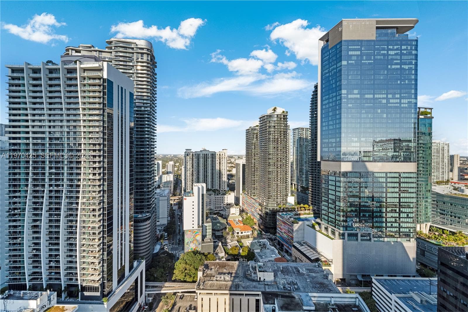 951 Brickell Ave # 3607, Miami FL 33131 — 15