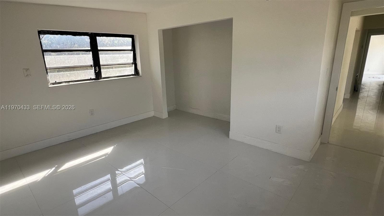 1980 NE 185th Ter, North Miami Beach FL 33179 — 7