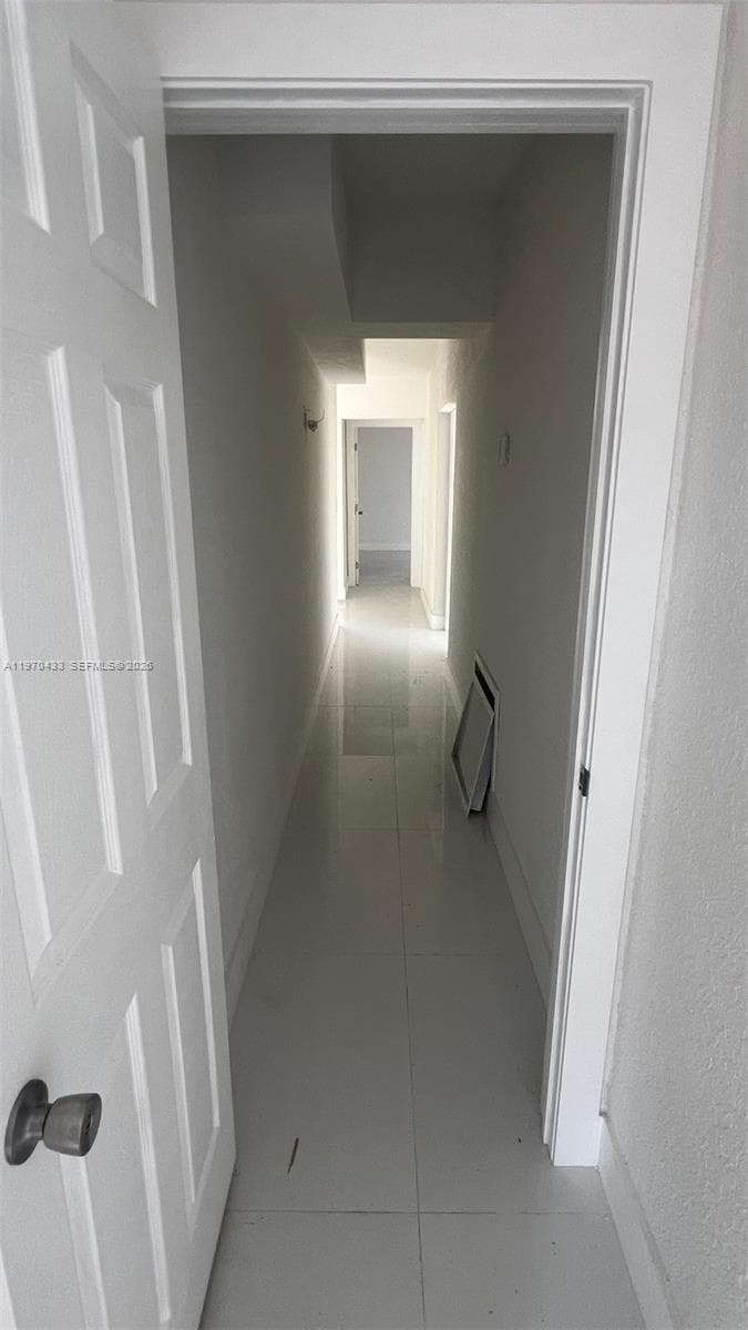 1980 NE 185th Ter, North Miami Beach FL 33179 — 10