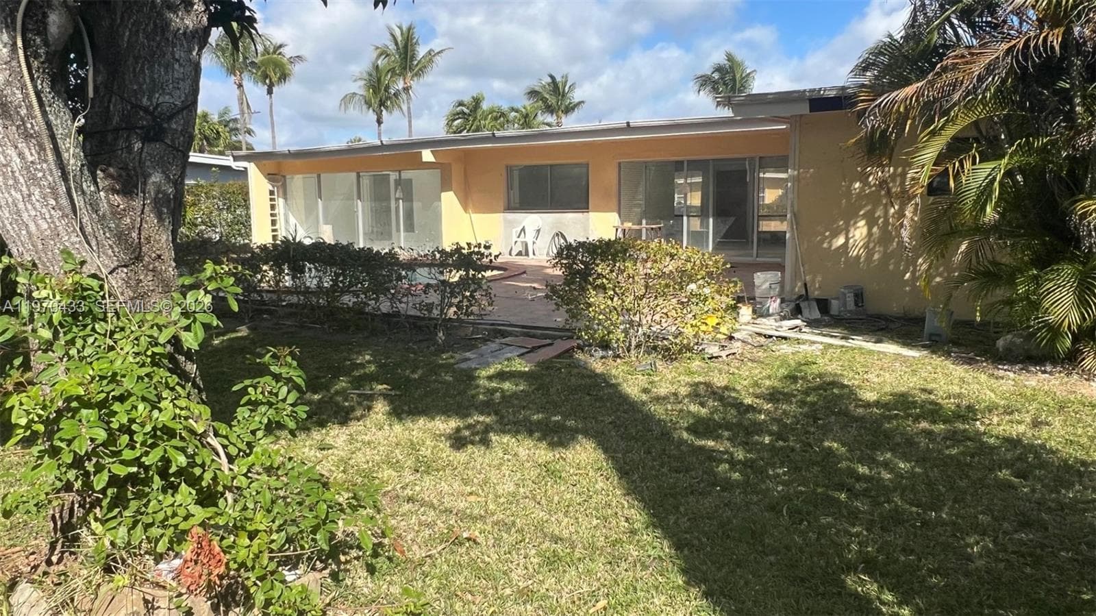 1980 NE 185th Ter, North Miami Beach FL 33179 — 15
