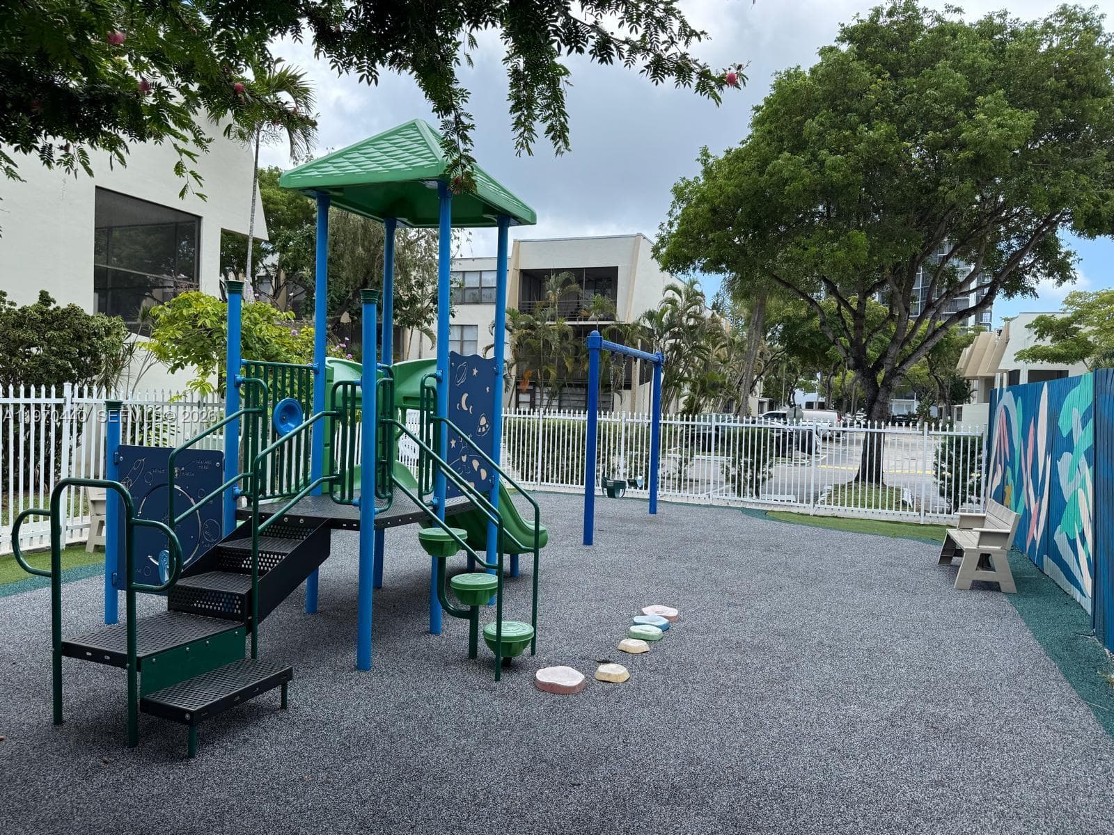 20381 NE 30th Ave # 7, Aventura FL 33180 — 37