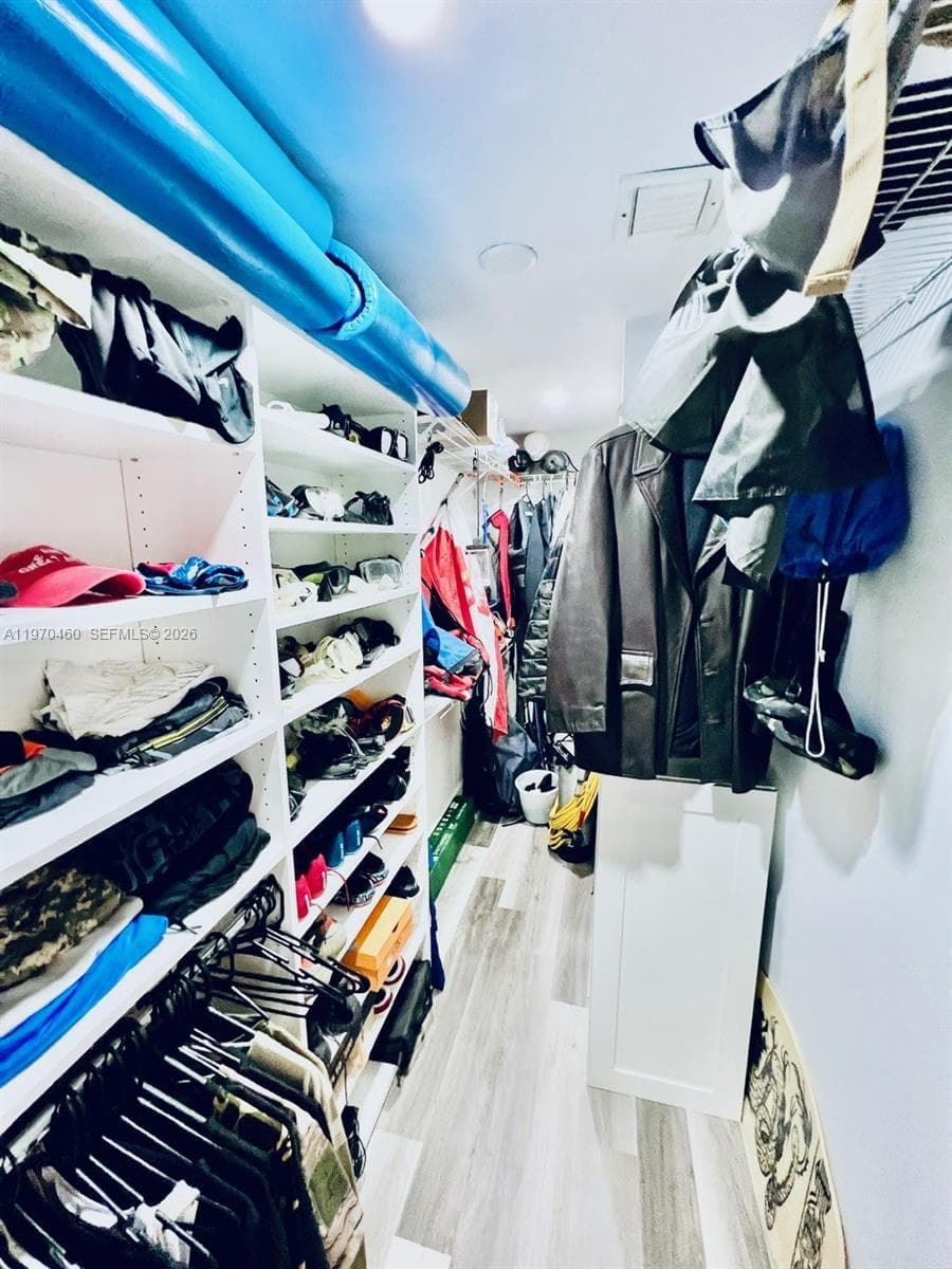 13499 Biscayne Blvd, North Miami FL 33181 — 26
