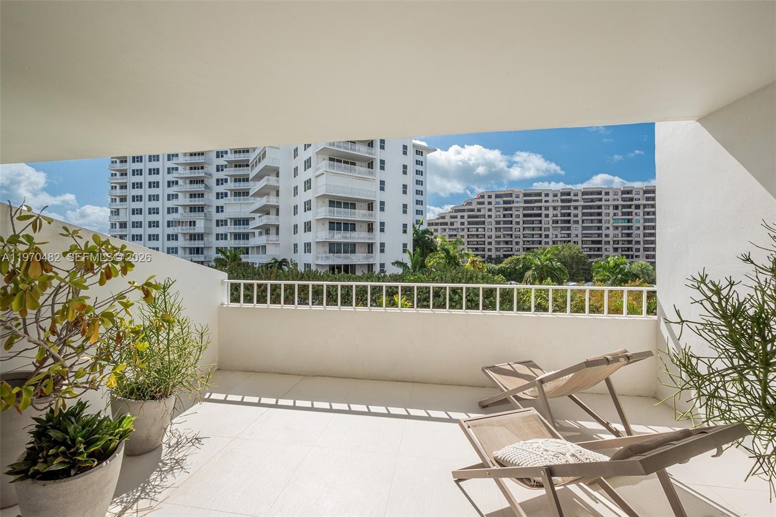 199 Ocean Lane Dr # 401, Key Biscayne FL 33149 — 36