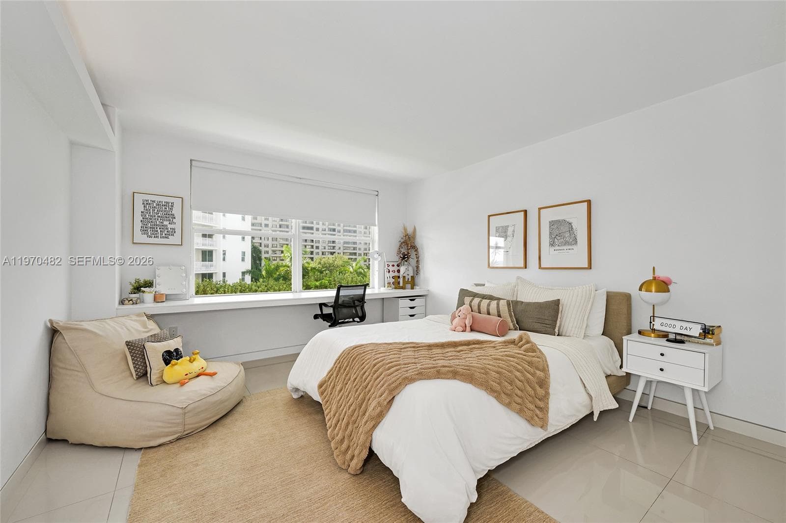 199 Ocean Lane Dr # 401, Key Biscayne FL 33149 — 24