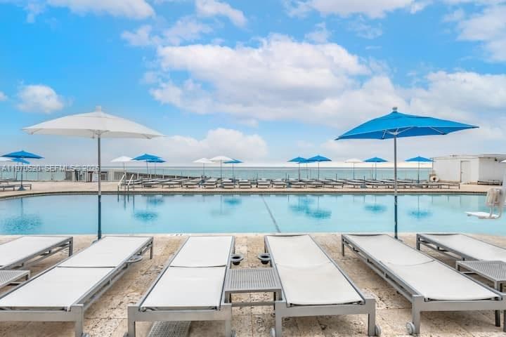 19201 Collins Ave # 436, Sunny Isles Beach FL 33160 — 2
