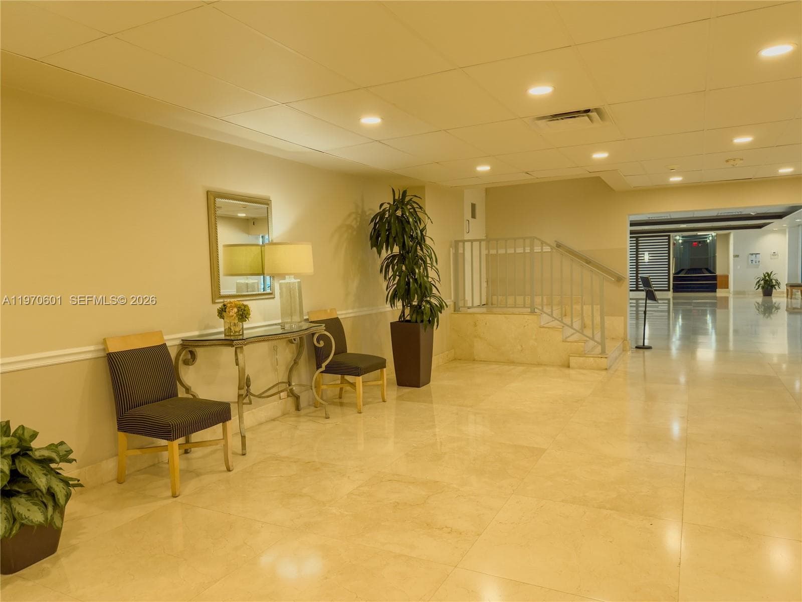 5005 Collins Ave # 825, Miami Beach FL 33140 — 27