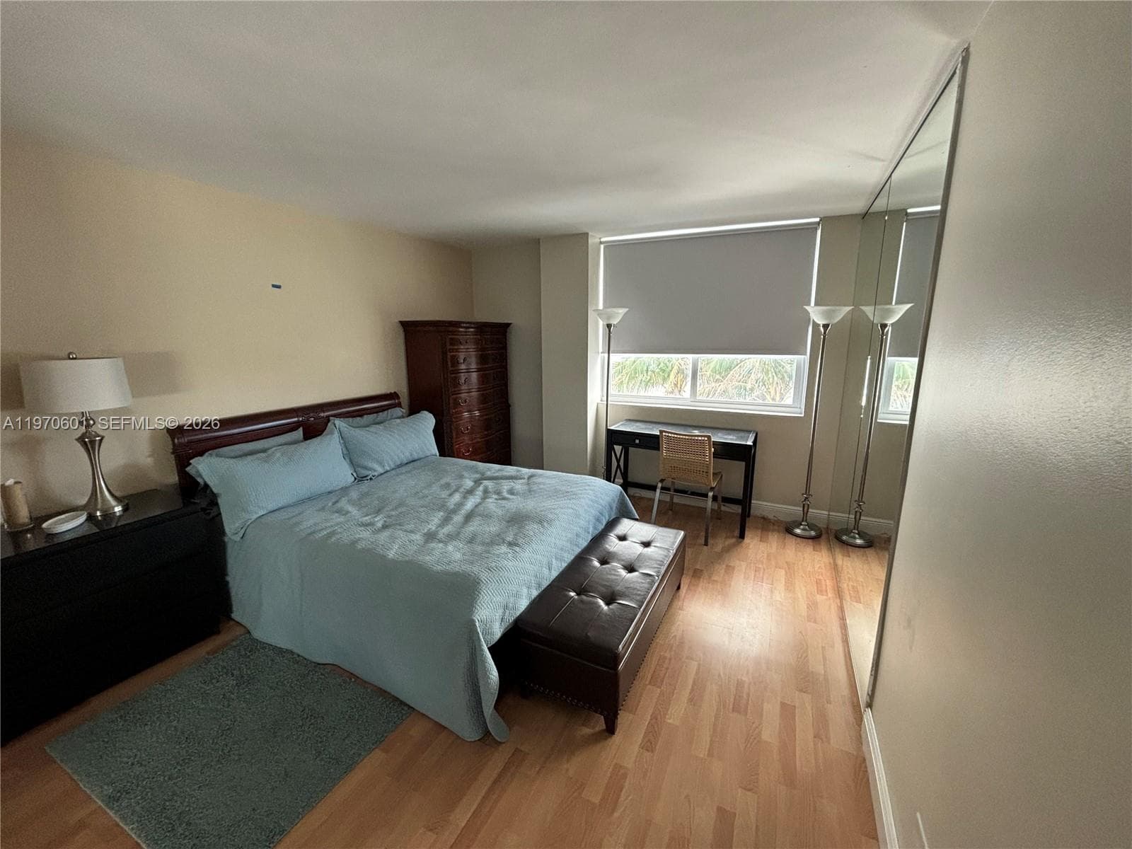 5005 Collins Ave # 825, Miami Beach FL 33140 — 17