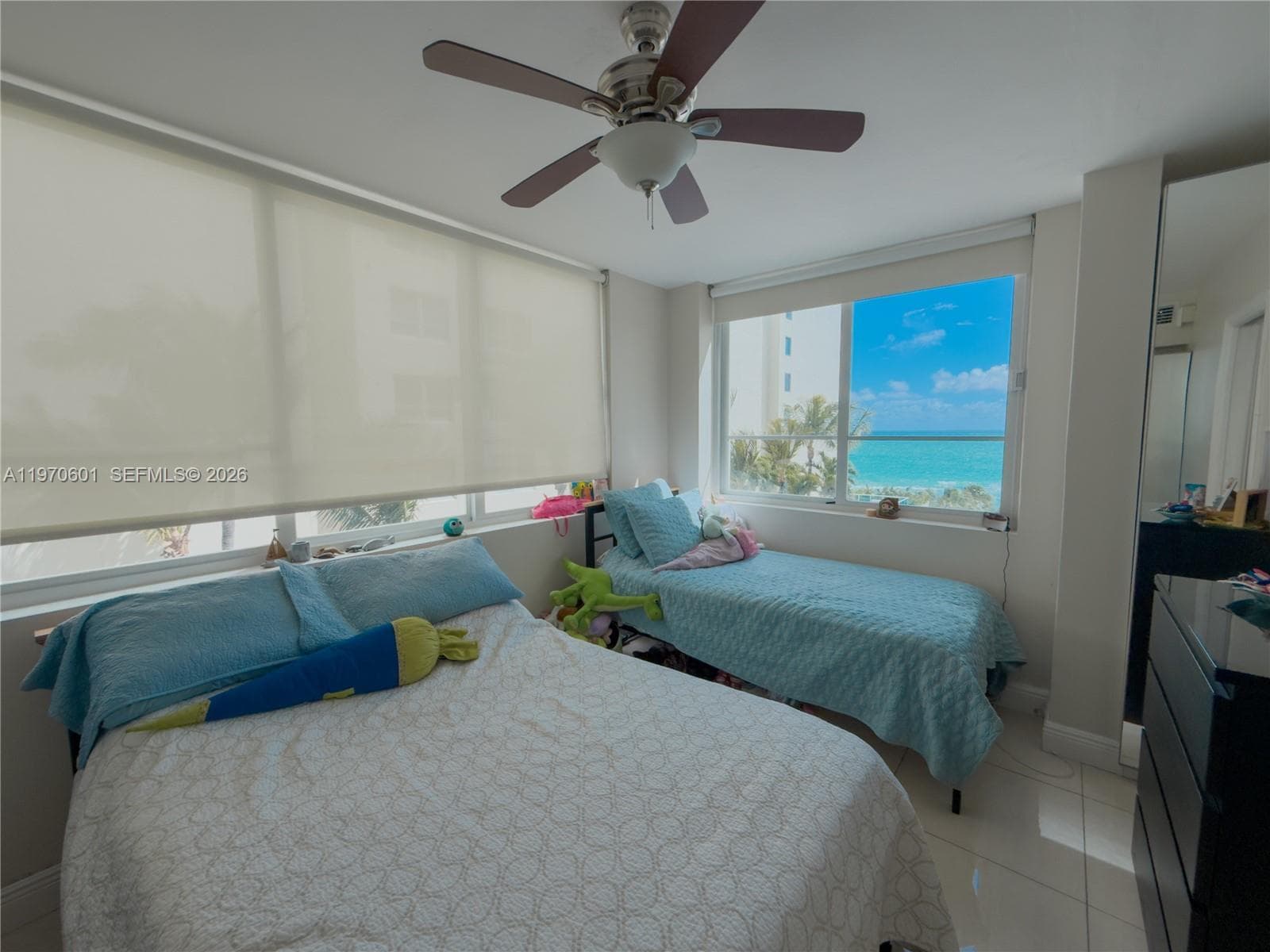 5005 Collins Ave # 825, Miami Beach FL 33140 — 19