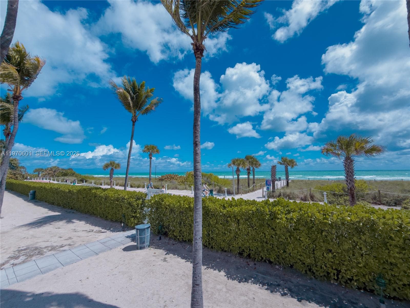 5005 Collins Ave # 825, Miami Beach FL 33140 — 40