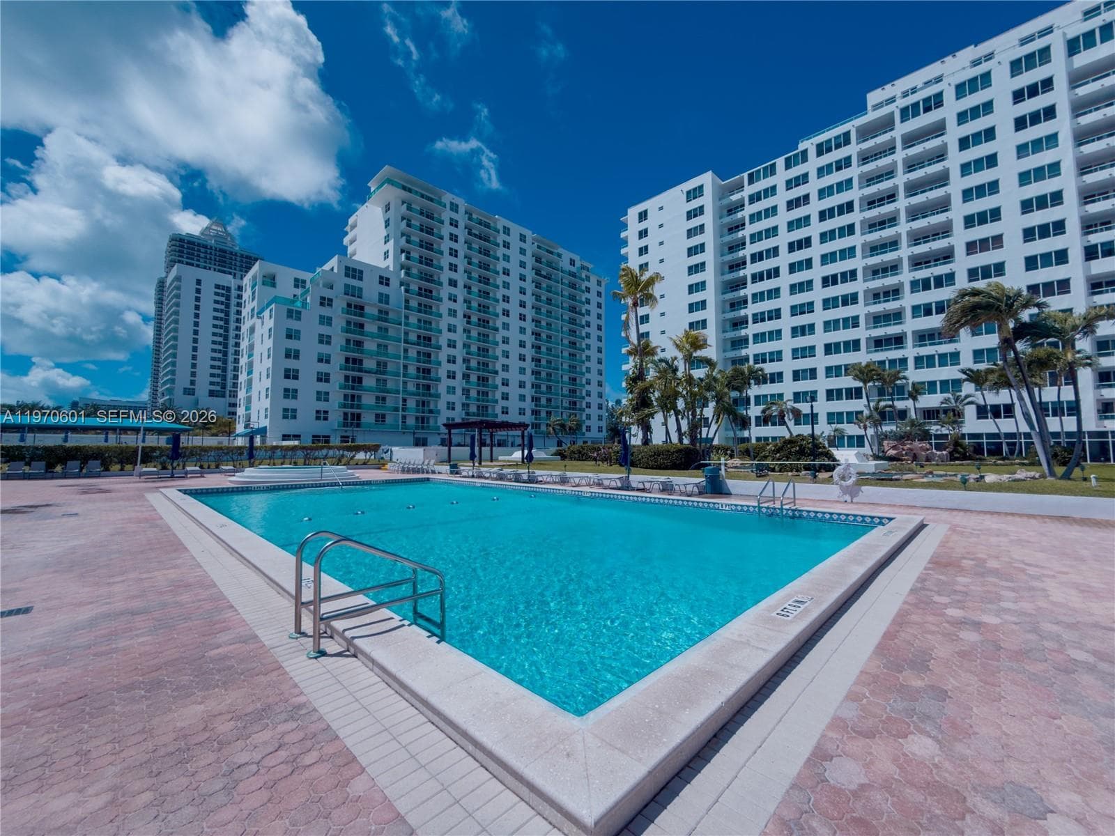 5005 Collins Ave # 825, Miami Beach FL 33140 — 35