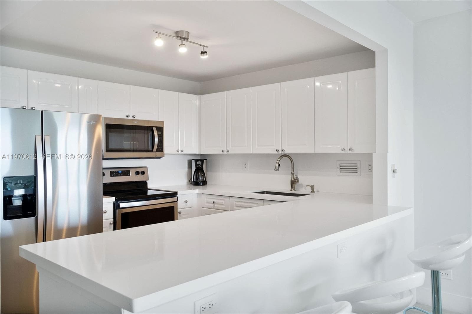 2301 Collins Ave # 338, Miami Beach FL 33139 — 6
