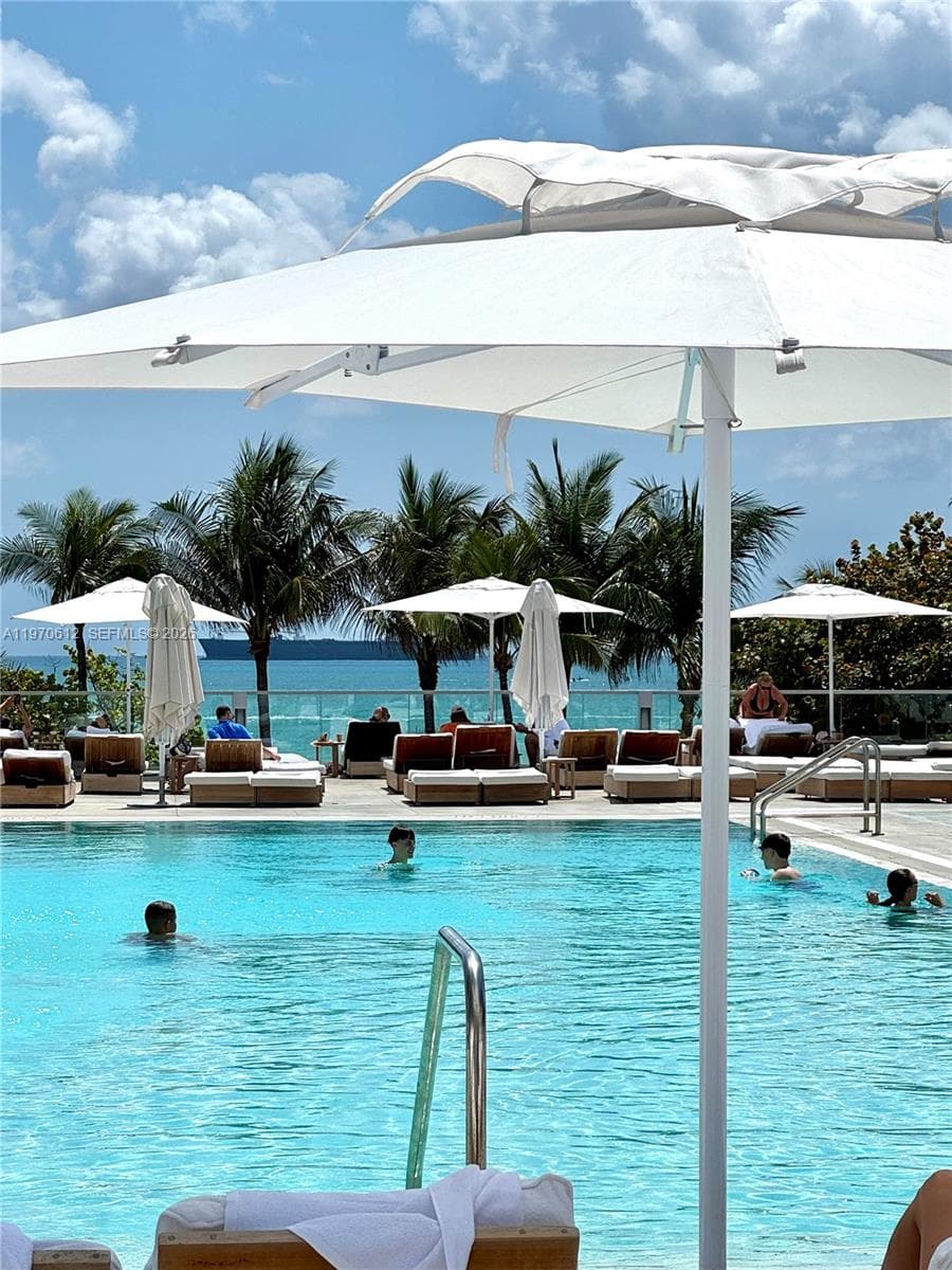 2301 Collins Ave # 338, Miami Beach FL 33139 — 42