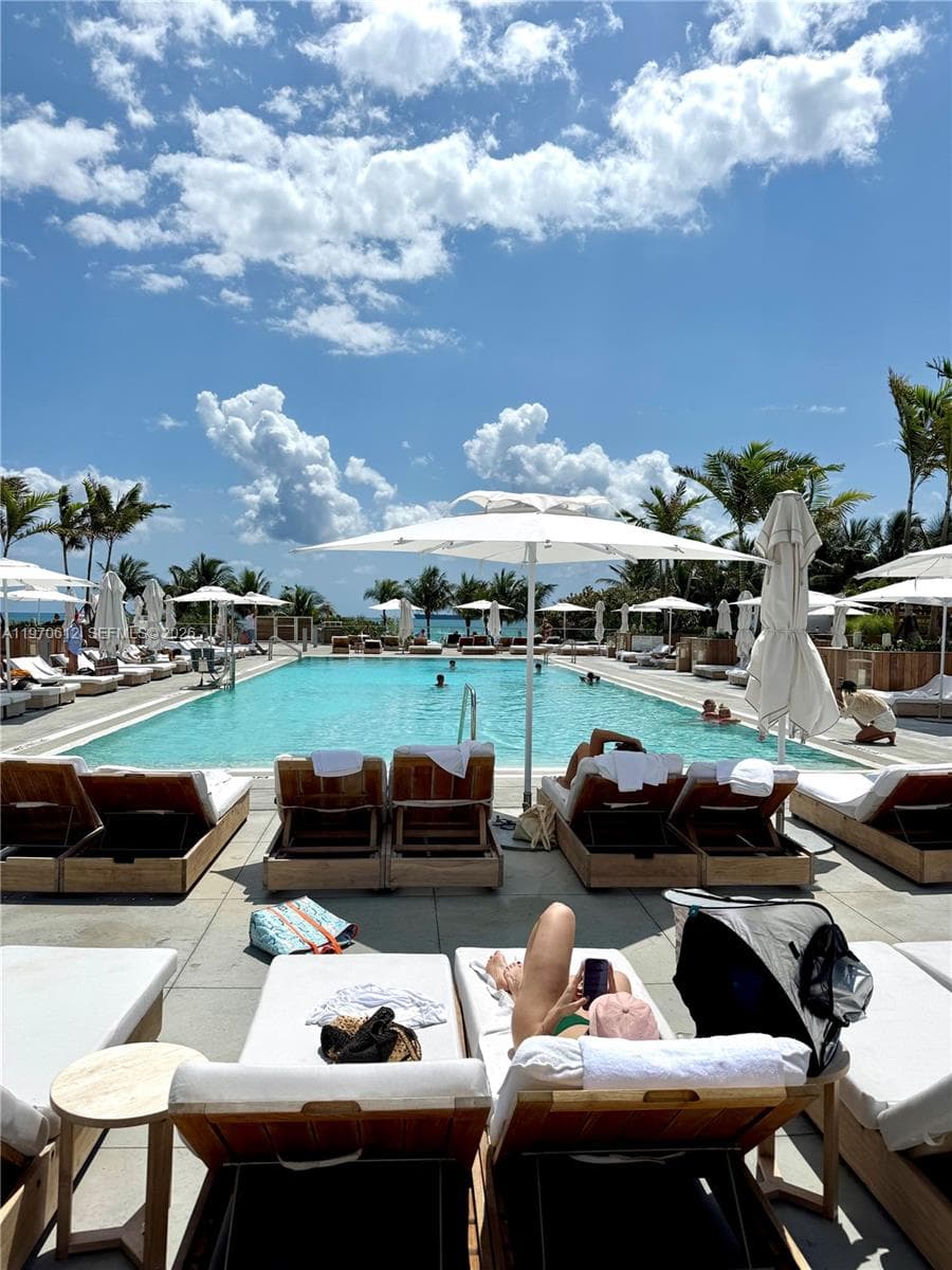 2301 Collins Ave # 338, Miami Beach FL 33139 — 43