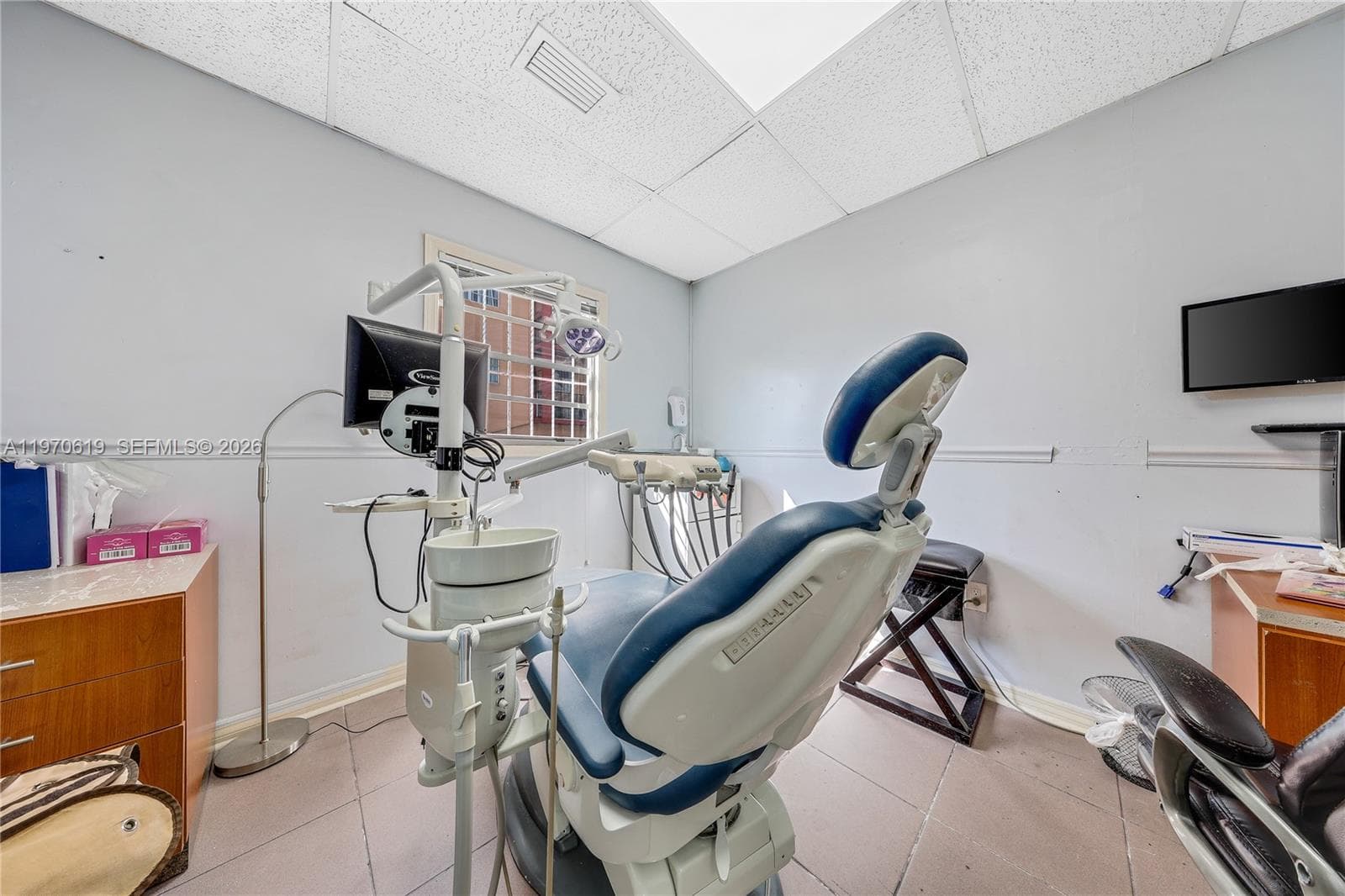 432 NW 12th Ave, Miami FL 33128 — 17