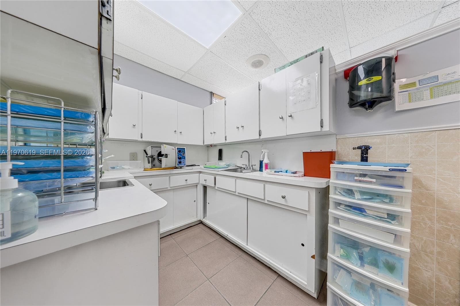 432 NW 12th Ave, Miami FL 33128 — 14