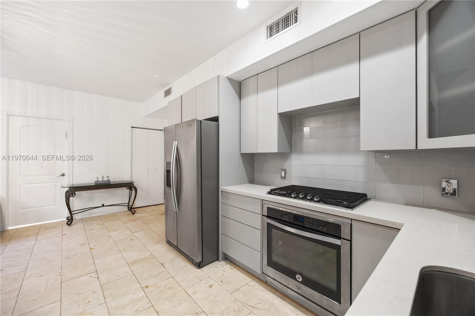 4215 Sheridan Ave # 3, Miami Beach FL 33140 — 7