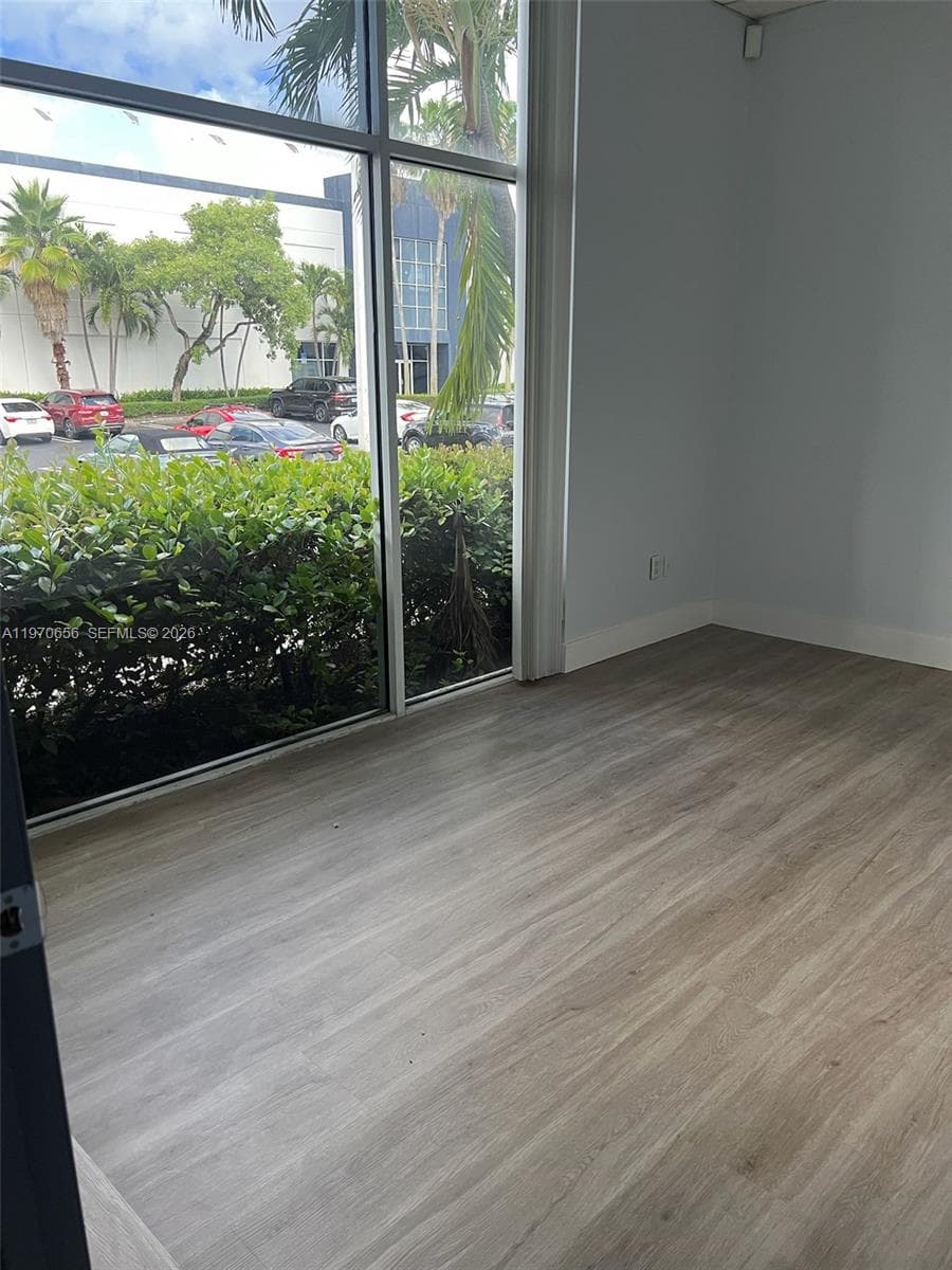 7620 NW 25 Street # 1, Miami FL 33122 — 6