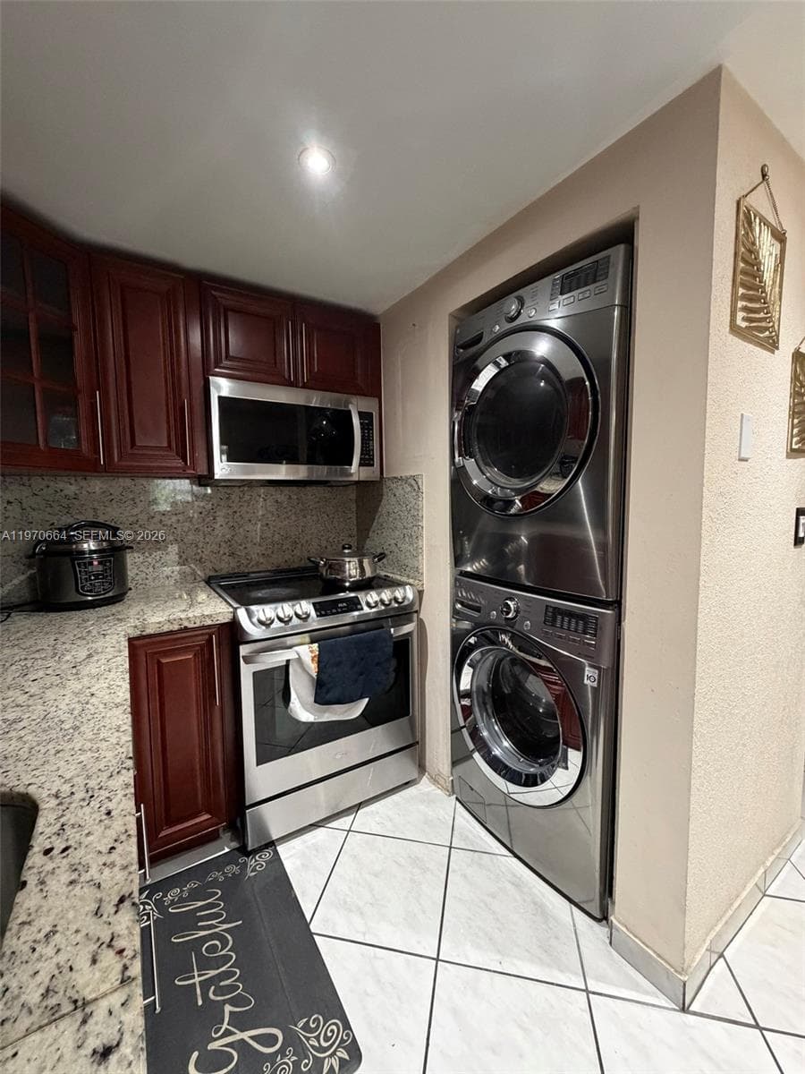 10090 NW 80th Ct # 1206, Hialeah Gardens FL 33016 — 7