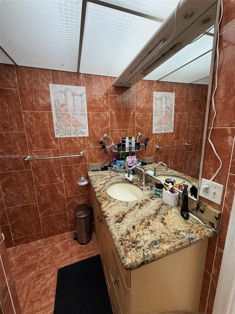 10090 NW 80th Ct # 1206, Hialeah Gardens FL 33016 — 14
