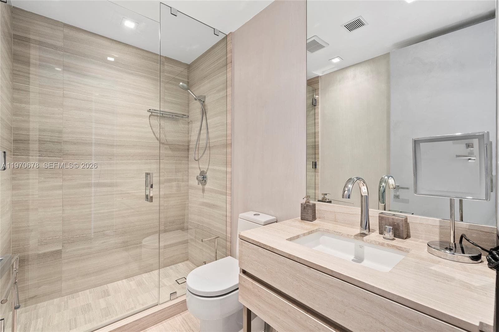 18975 Collins Ave # 4505, Sunny Isles Beach FL 33160 — 24