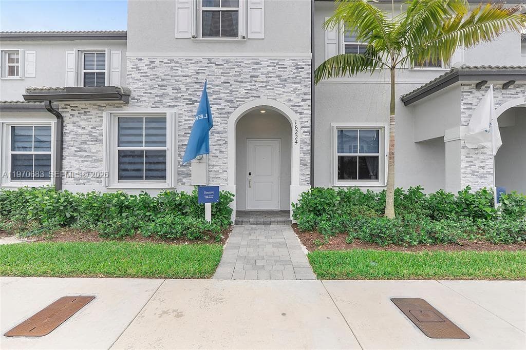 16224 SW 291st St, Homestead FL 33033 — 2