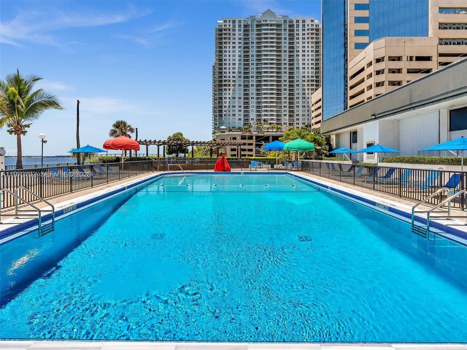 999 Brickell Bay Dr # 303, Miami FL 33131 — 33