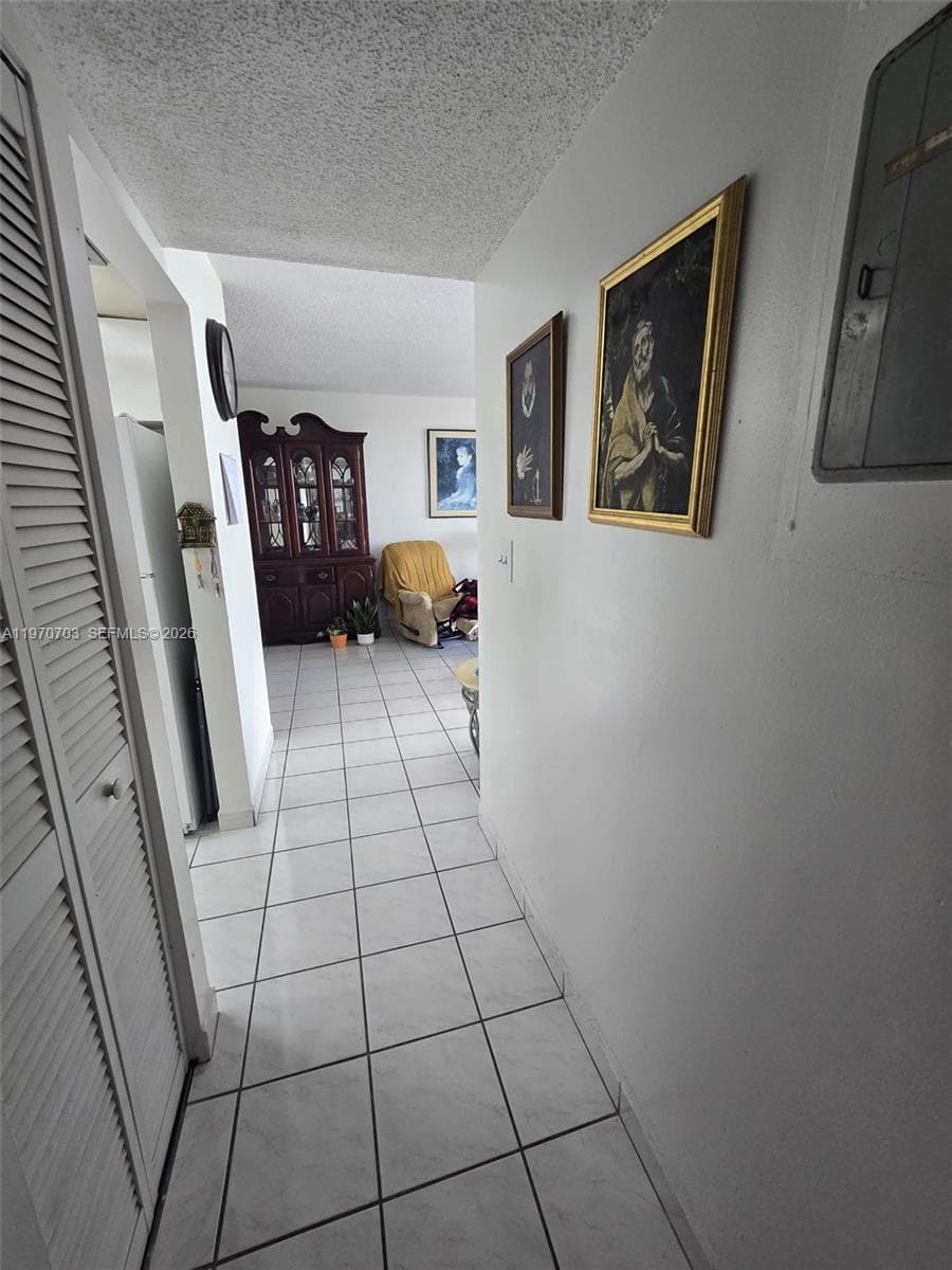 9688 Fontainebleau Blvd # 409, Miami FL 33172 — 15