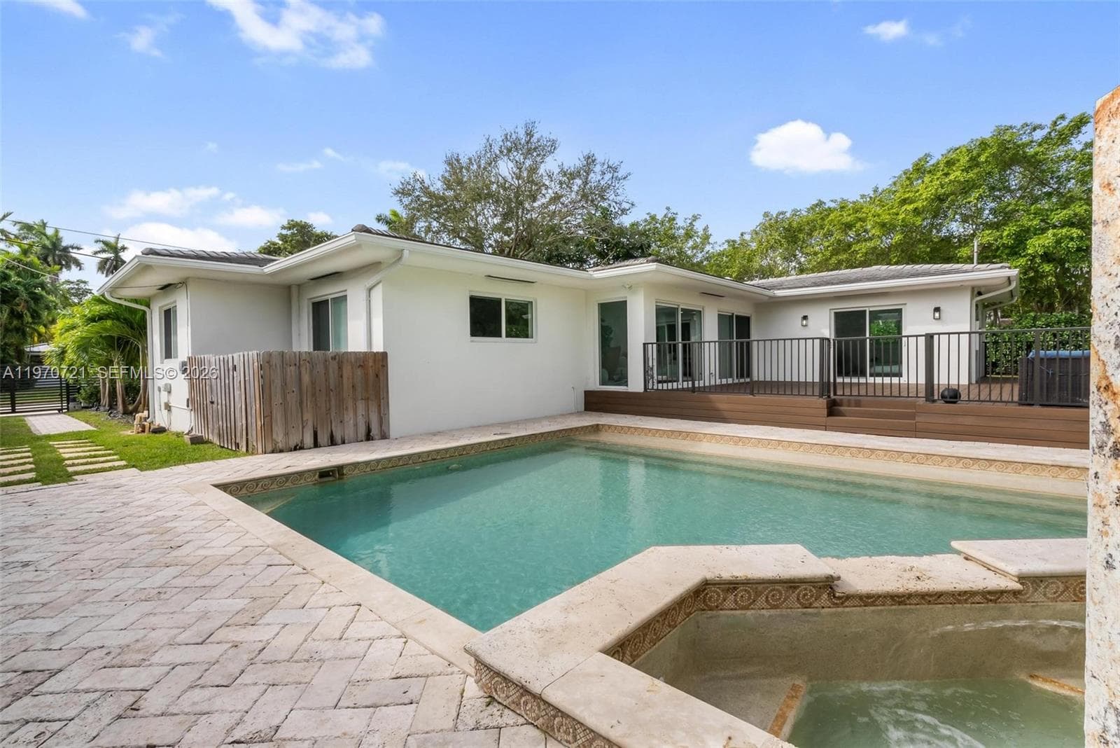 1001 NE 86th St, Miami FL 33138 — 37