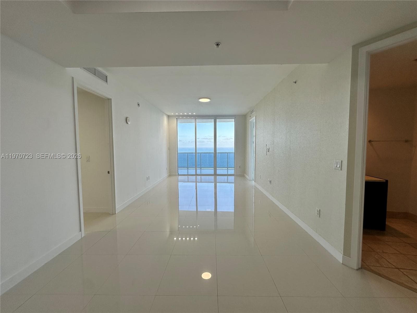 18201 Collins Ave # 4808, Sunny Isles Beach FL 33160 — 25