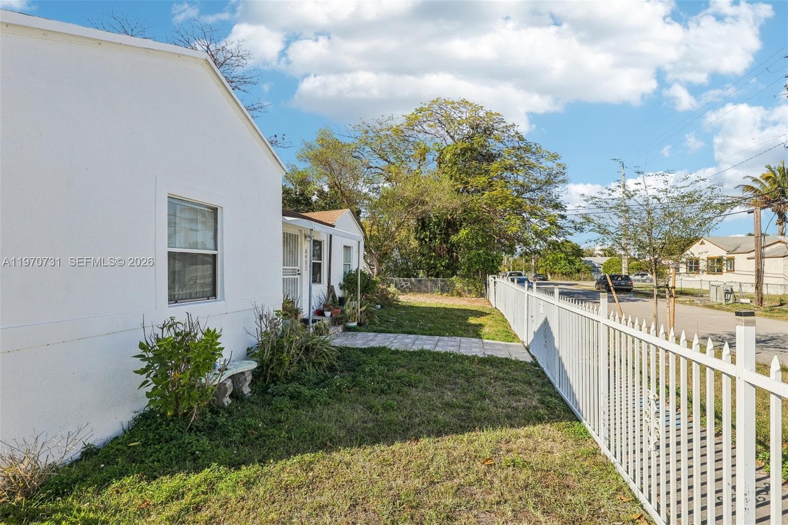 6402 NW 8th Ave, Miami FL 33150 — 5