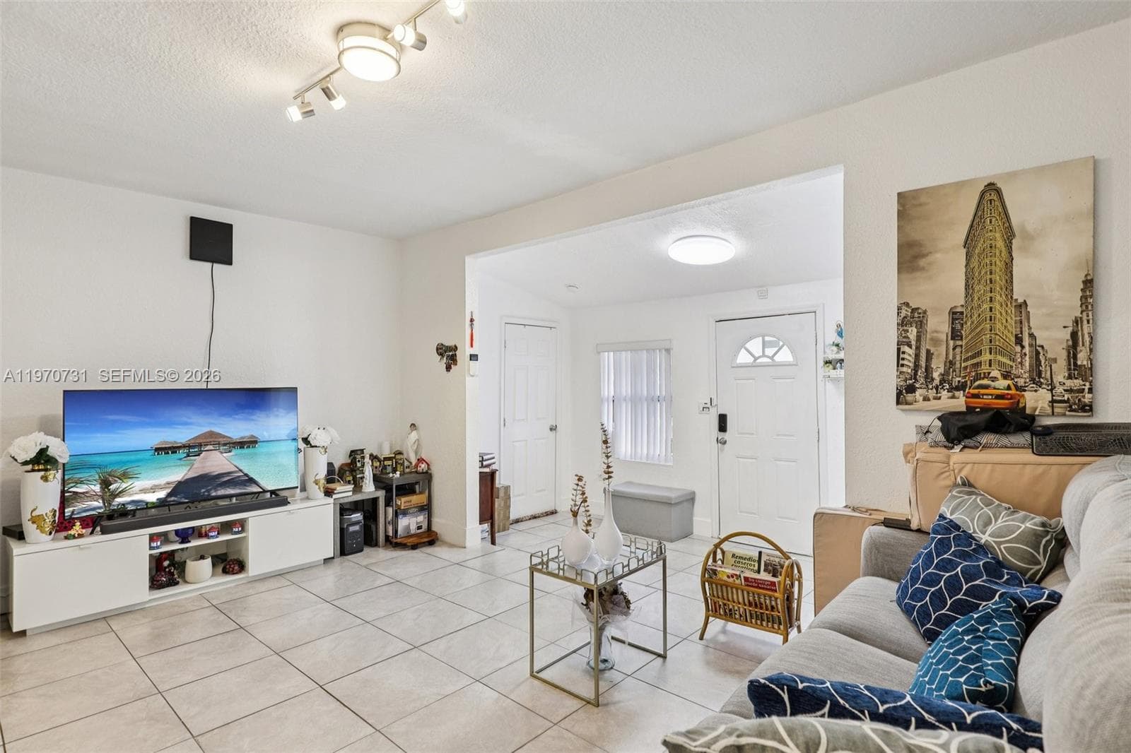 6402 NW 8th Ave, Miami FL 33150 — 10