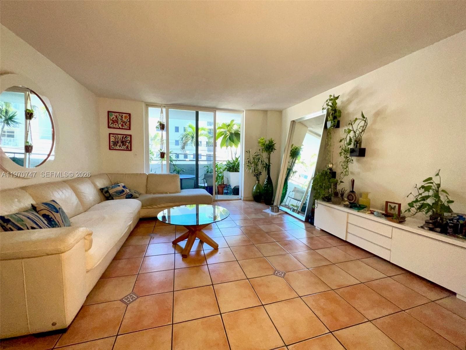 1658 Bay Rd # 203, Miami Beach FL 33139 — 27