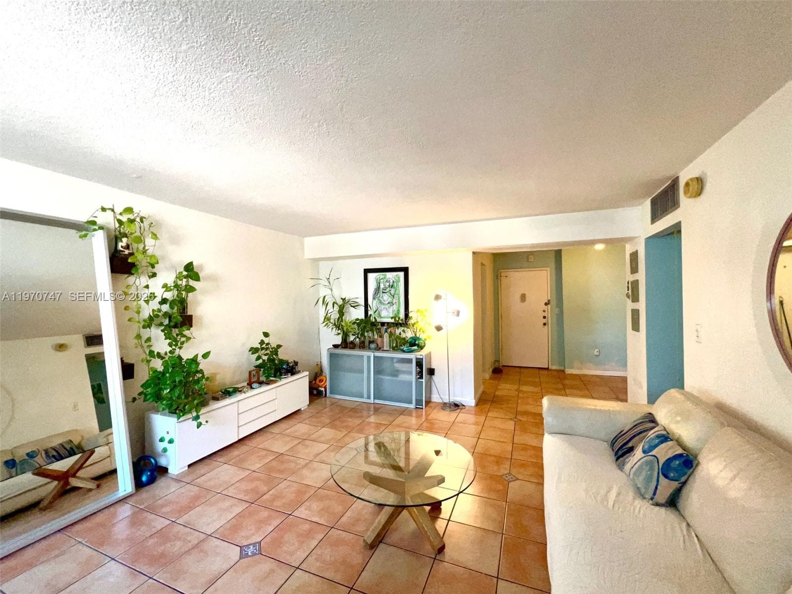 1658 Bay Rd # 203, Miami Beach FL 33139 — 4