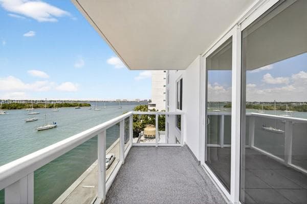 7928 West Dr # 506, North Bay Village FL 33141 — 28