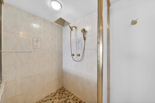 7928 West Dr # 506, North Bay Village FL 33141 — 24
