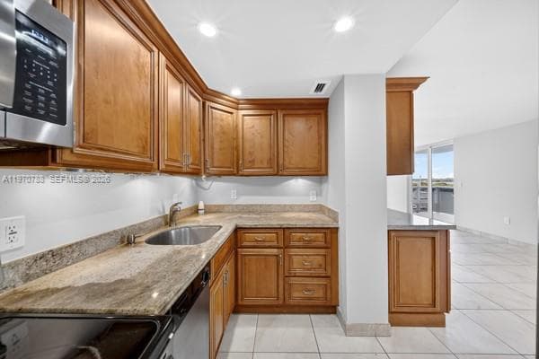 7928 West Dr # 506, North Bay Village FL 33141 — 15