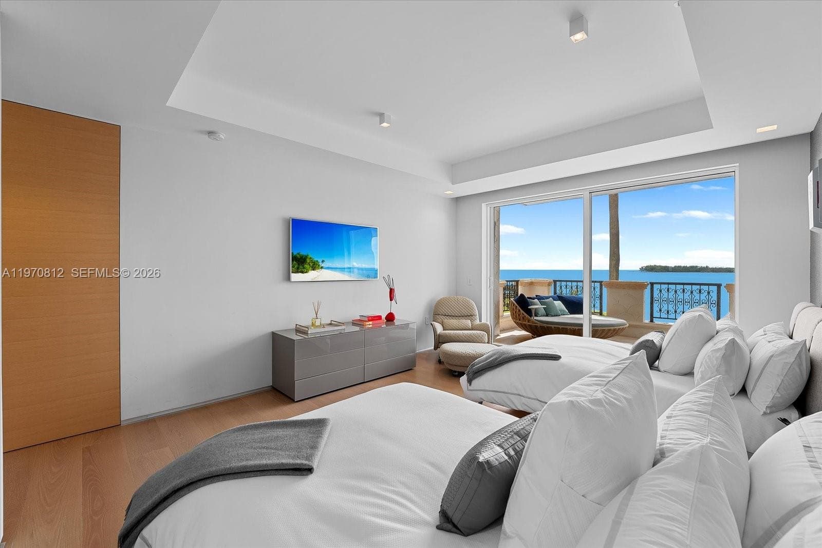 4921 Fisher Island Dr # 4921, Miami Beach FL 33109 — 34