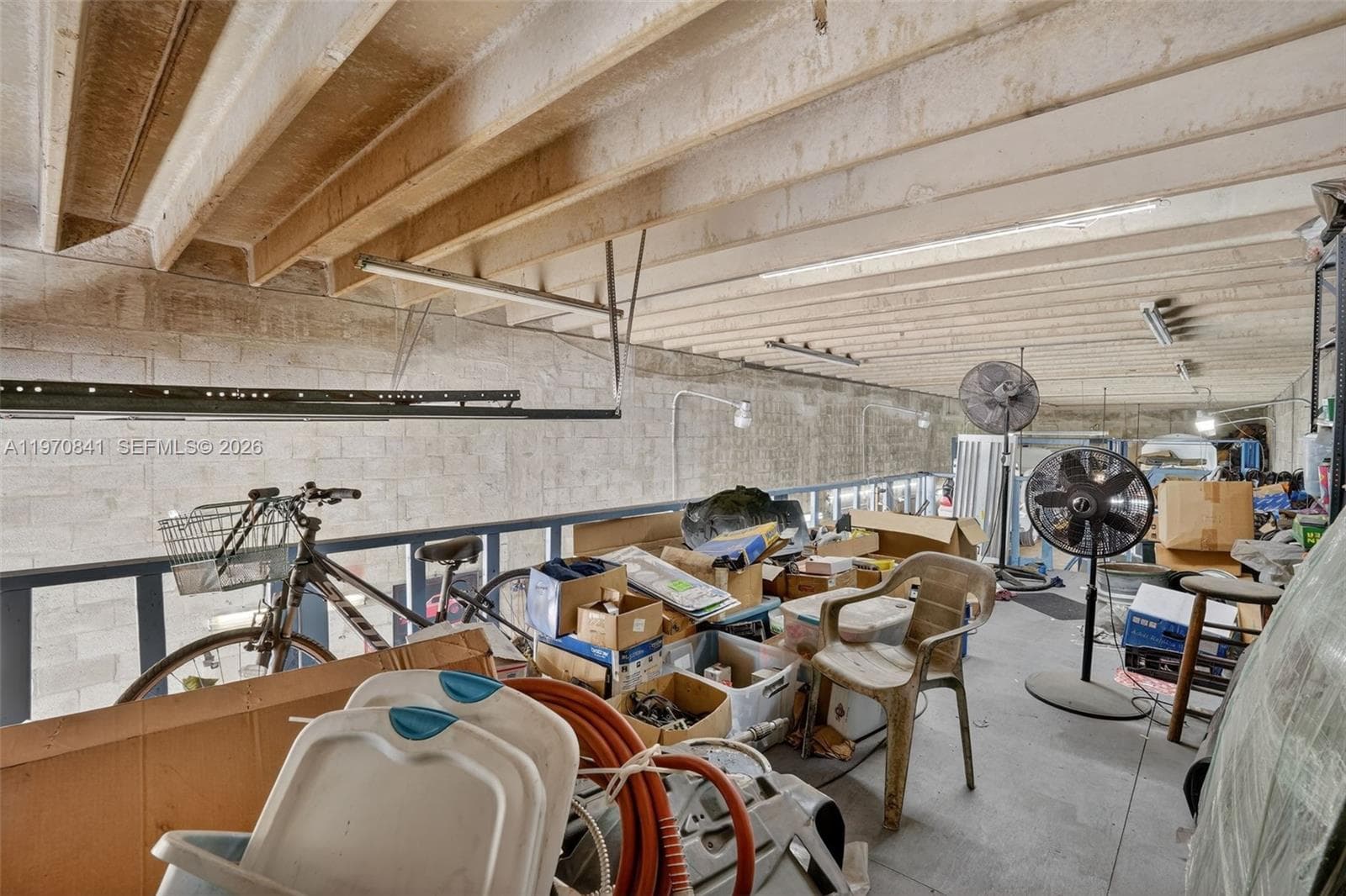 3838 Shipping Ave, Miami FL 33146 — 23