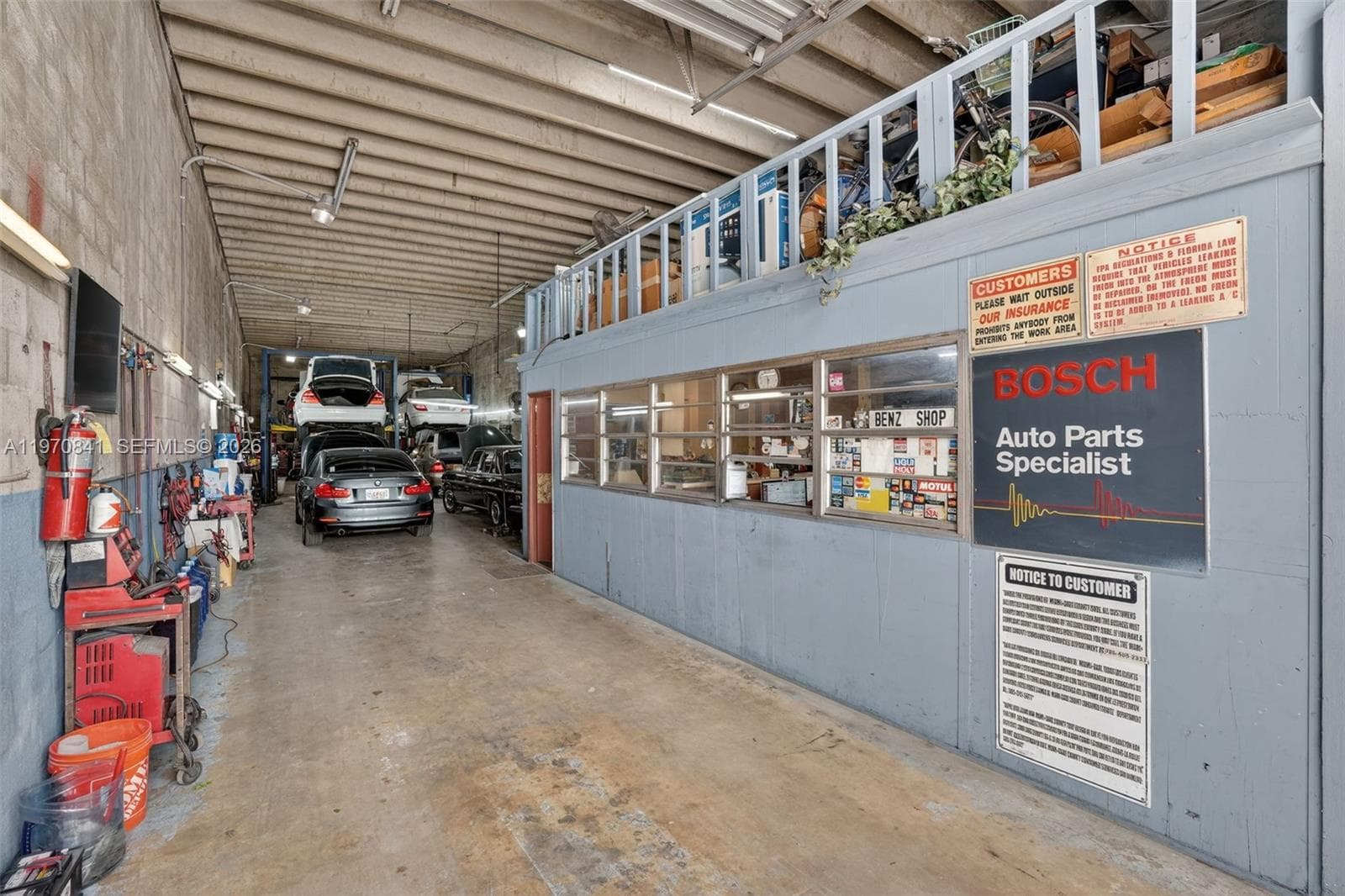 3838 Shipping Ave, Miami FL 33146 — 9